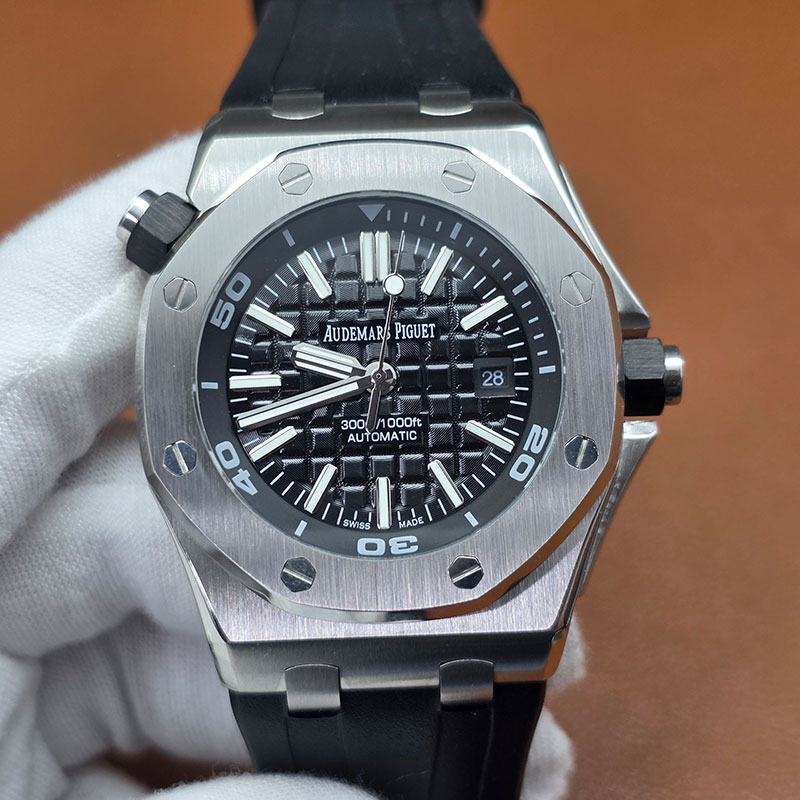 【5A製】 ロイヤルオーク オフショア ダイバー 15703ST.OO.A002CA.01 オーデマピゲスーパーコピー時計